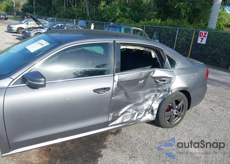 2015 Volkswagen Passat 1.8T Limited Edition from USA, damaged, VIN 1VWAT7A31FC083553